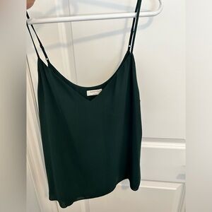 Babaton flowy tank size large in forest green